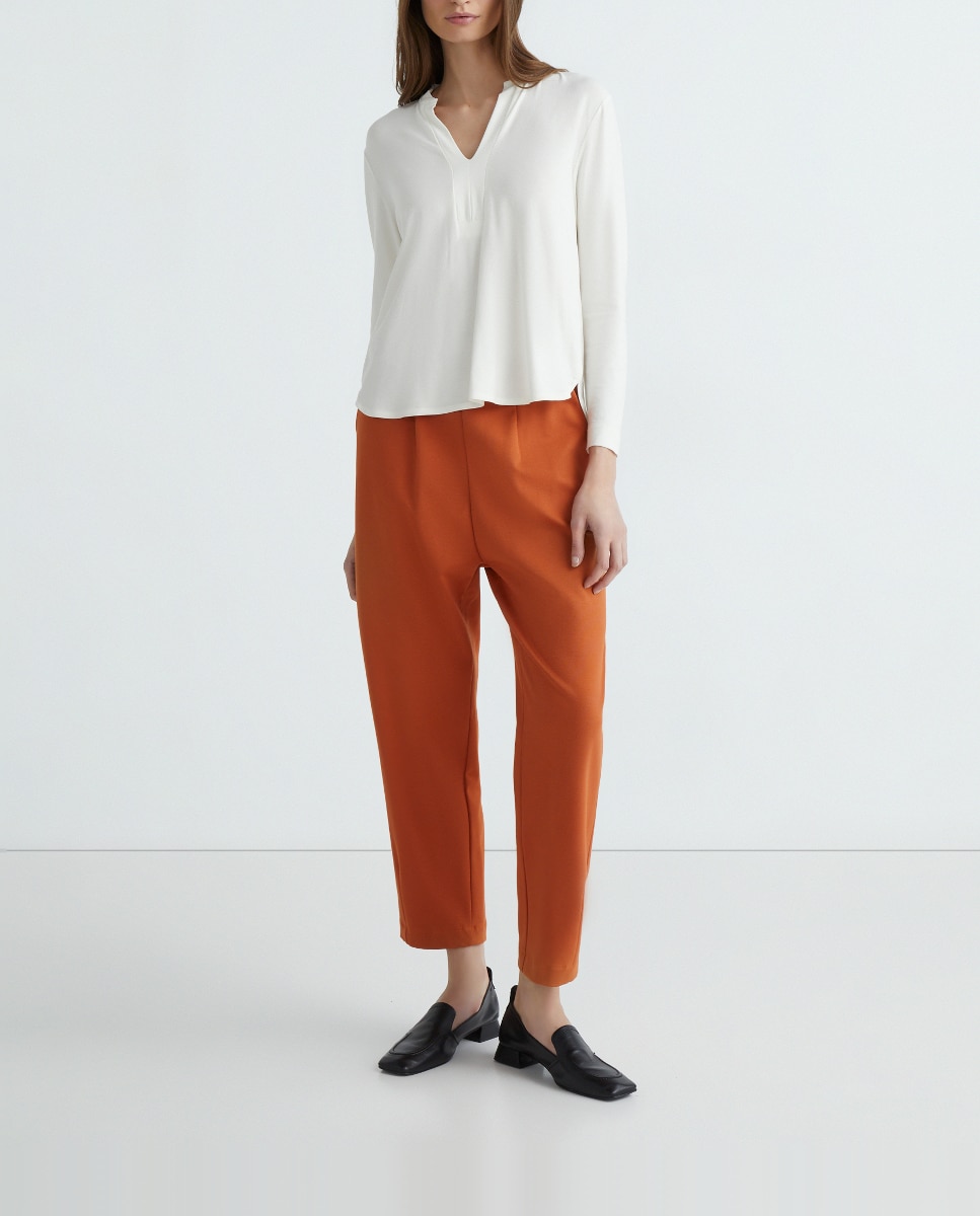 Imagen 0 de Pantalón largo con bolsillos de mujer