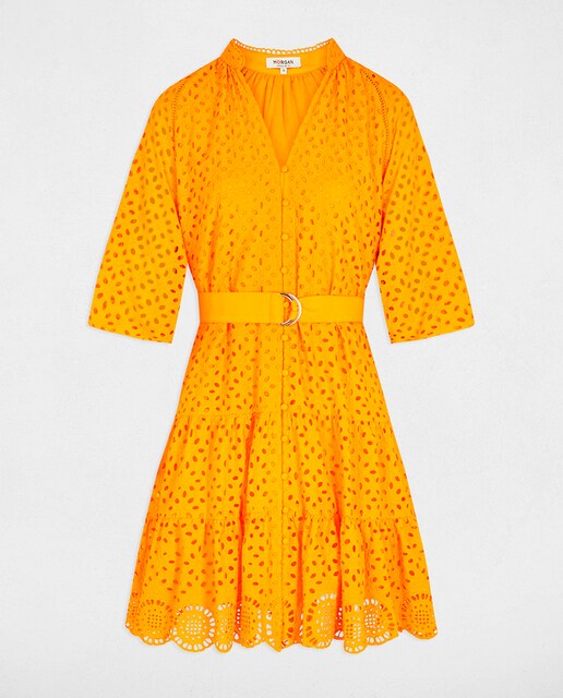 Vestido corto evasé bordado de mujer.