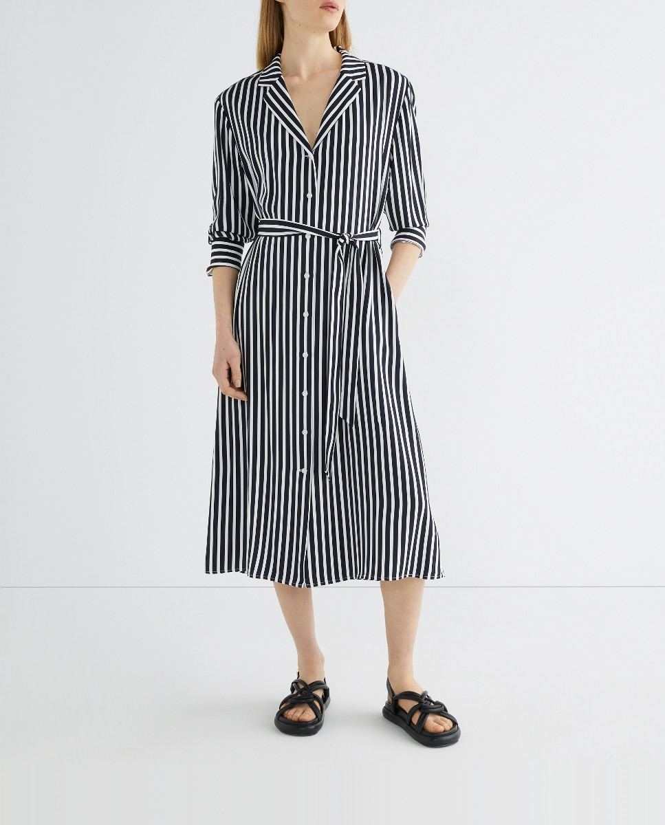 Imagen 0 de Vestido fluido estampado manga larga