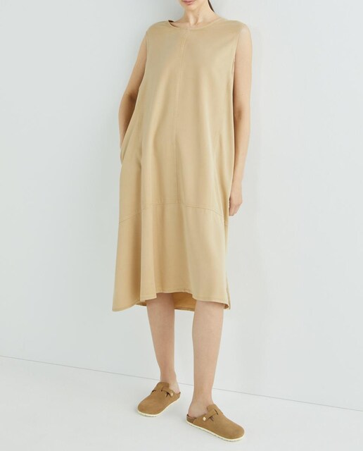Imagen 0 de Vestido midi sin mangas y escote redondo