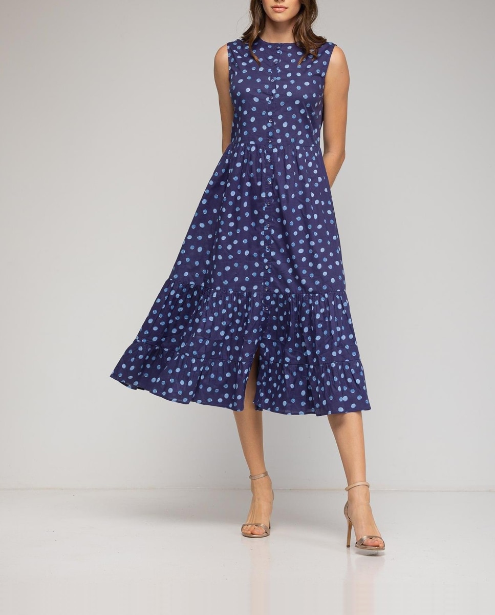 Imagen 0 de Vestido midi sin mangas y falda acampanada