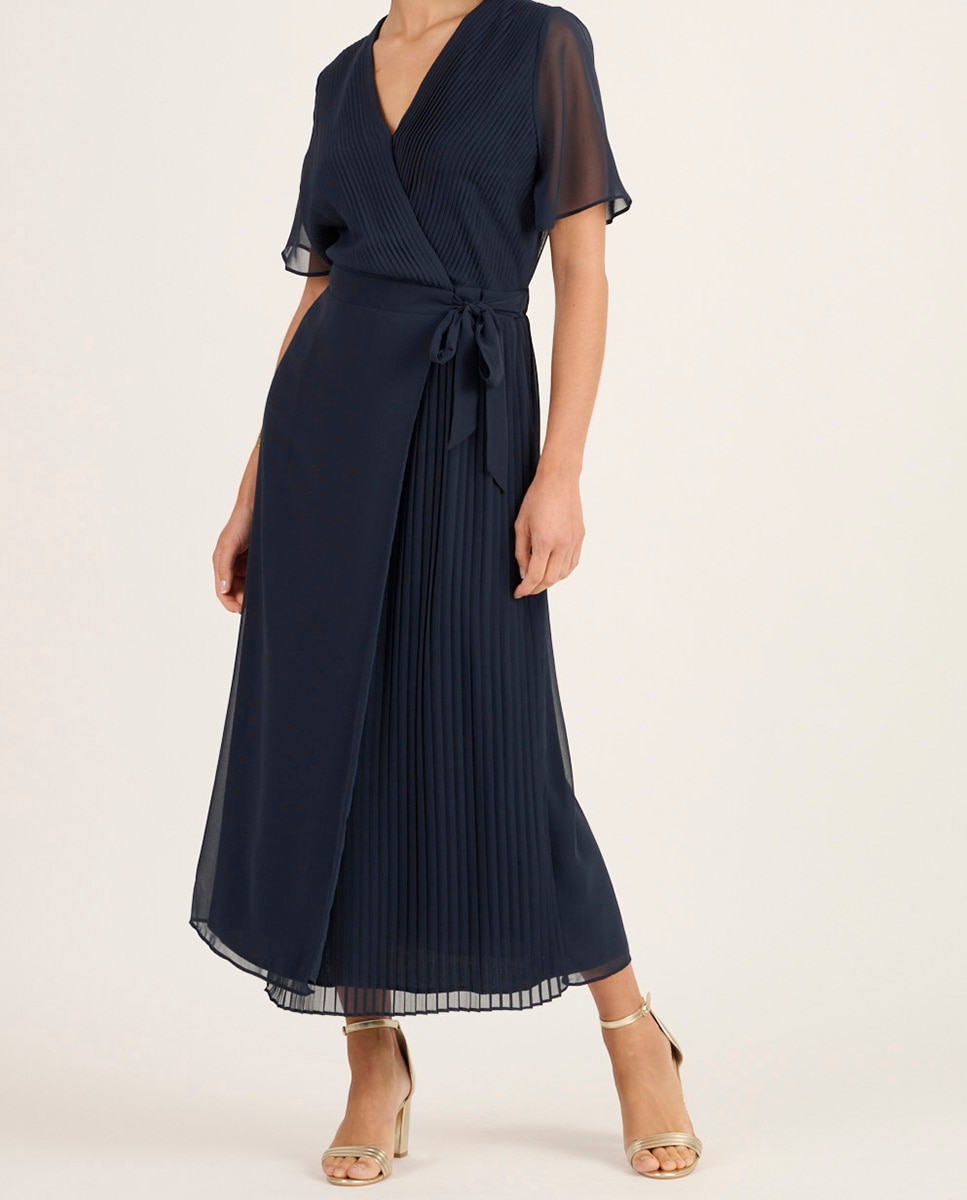 Imagen 0 de Vestido de mujer plisado con escote cruzado y nudo ajustable en la cintura
