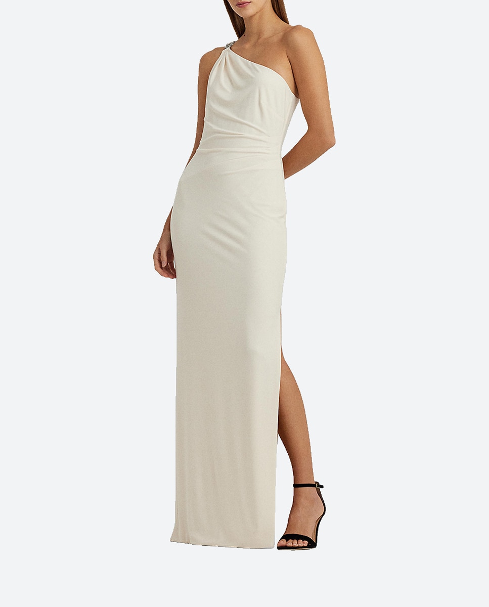 Imagen 0 de Vestido largo con hombro descubierto