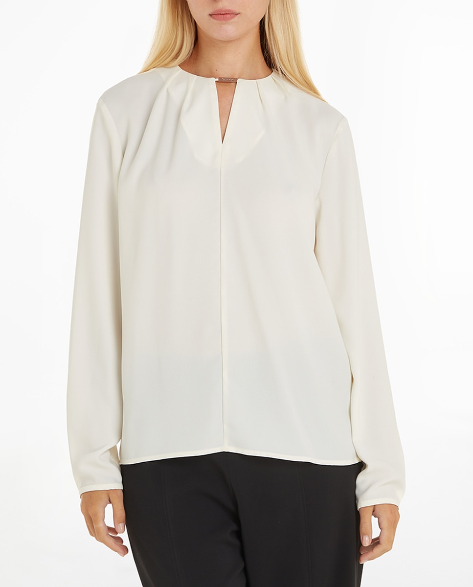 Imagen 0 de Camisa con manga larga y cuello en pico mujer