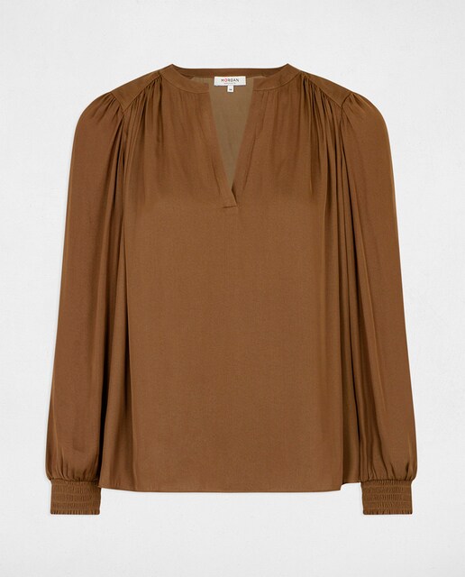 Blusa manga larga de mujer.