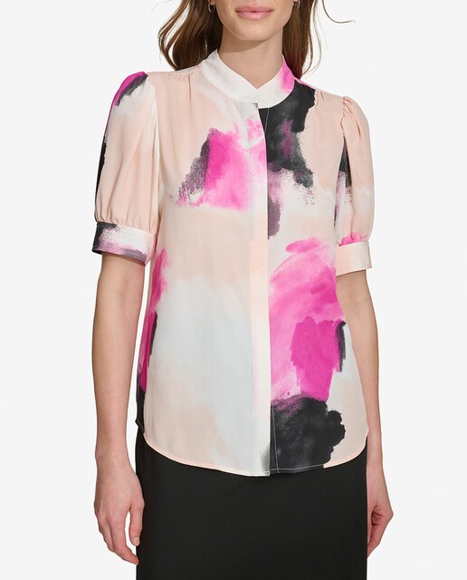 Imagen 0 de Blusa de mujer abotonada con manga corta