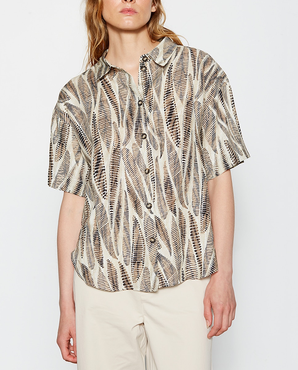 Imagen 0 de Camisa de mujer estampada