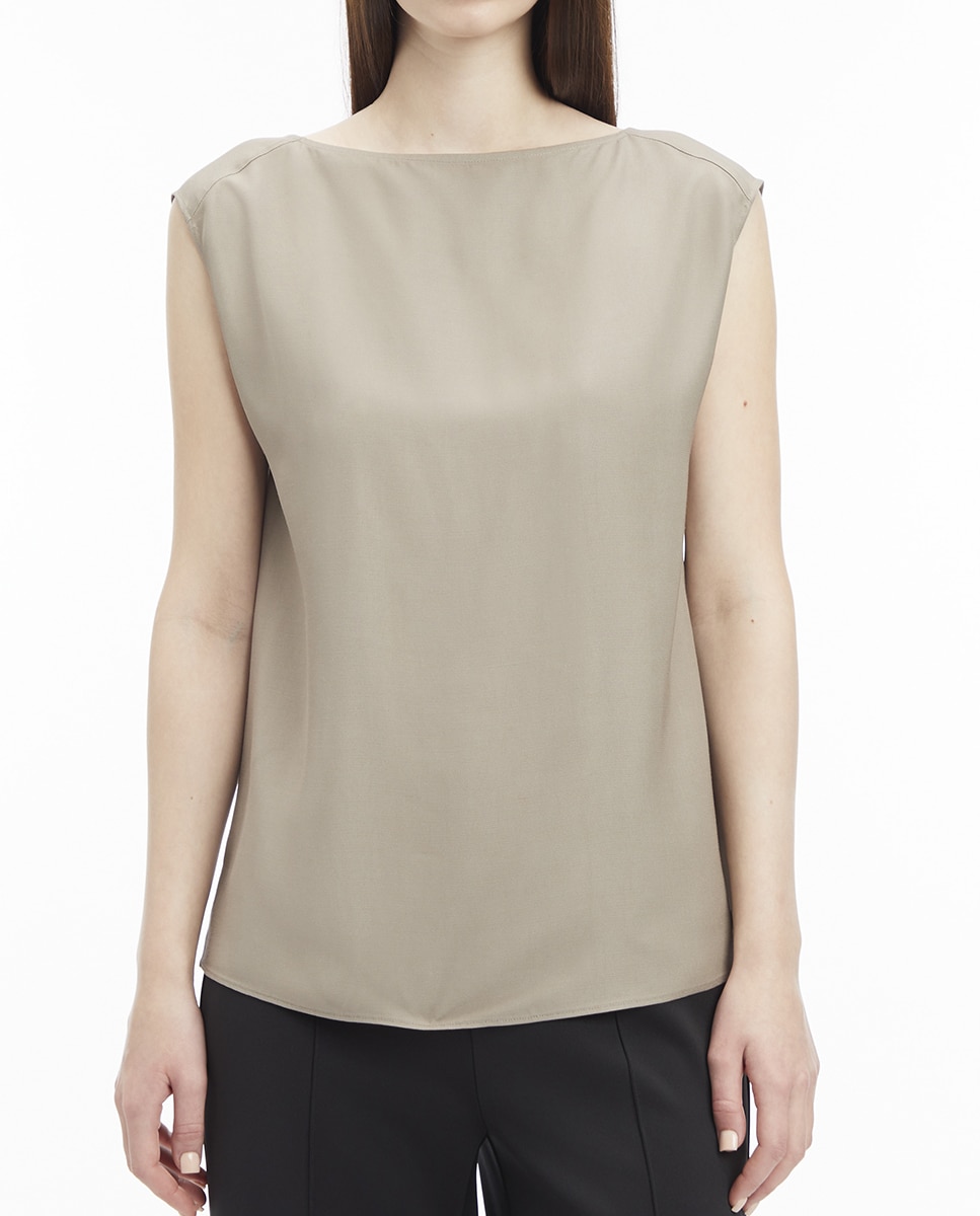 Imagen 0 de Blusa de mujer manga larga con detalles plisados