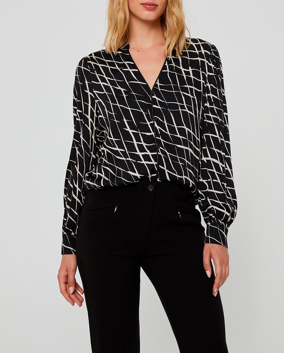Imagen 0 de Camisa estampada manga larga de mujer