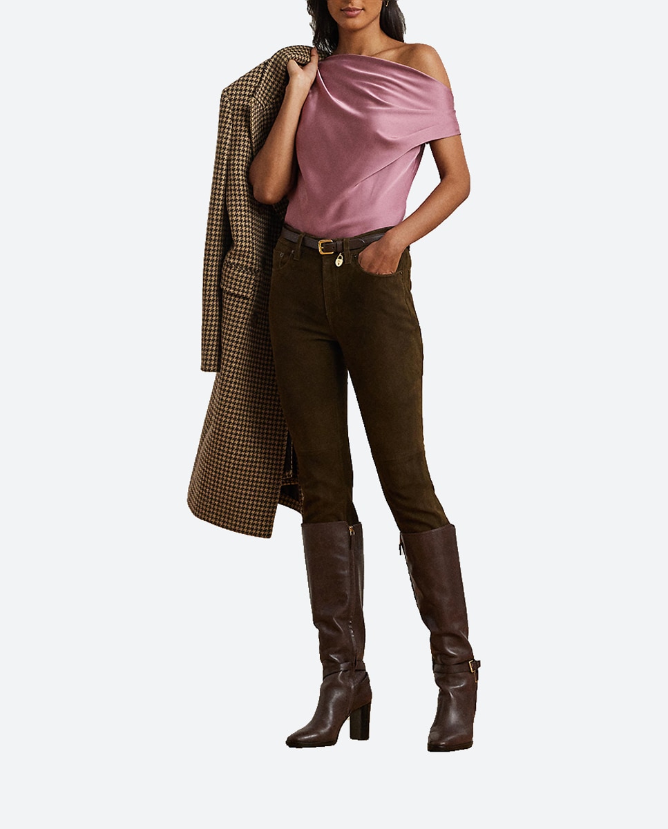 Imagen 0 de Blusa de mujer con un hombro al descubierto