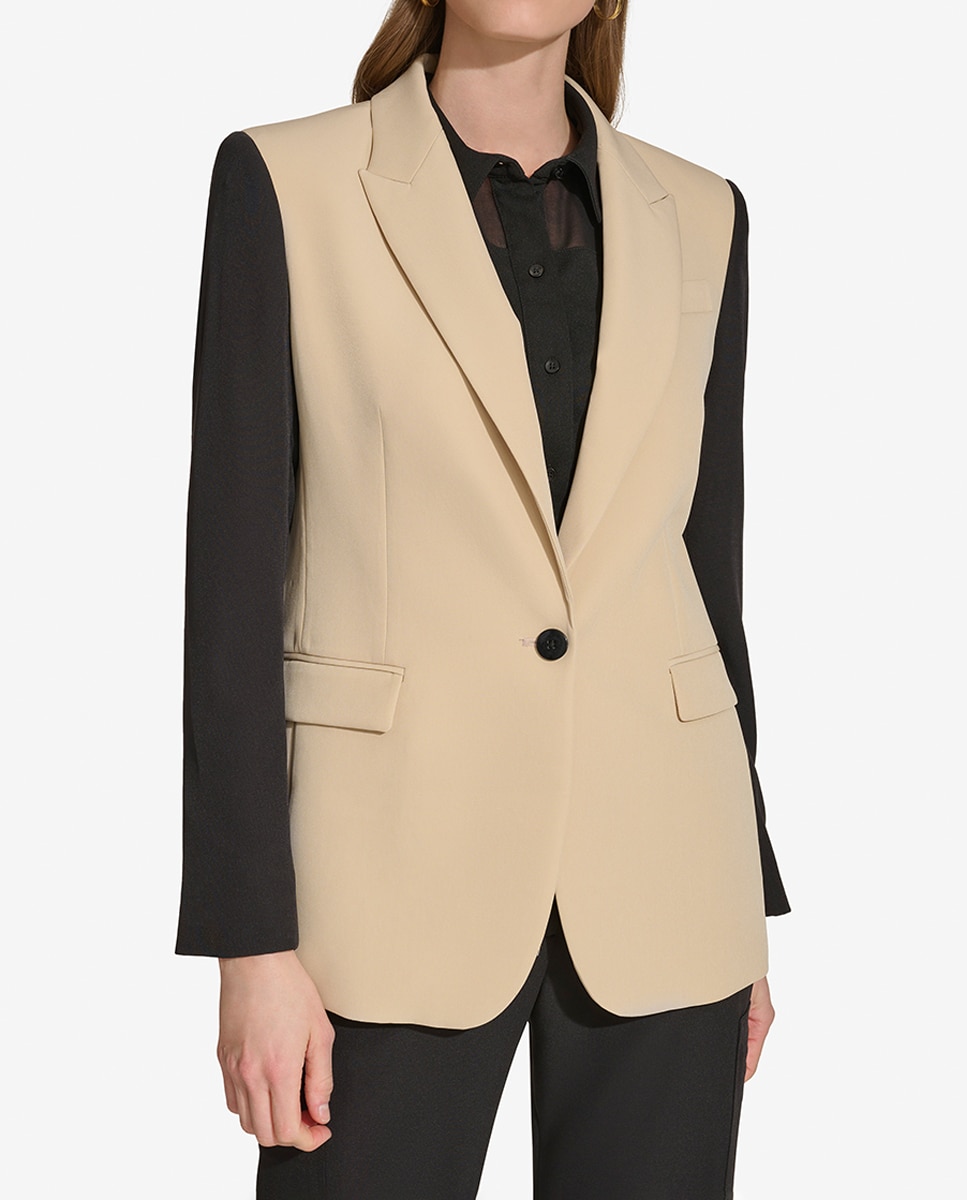 Imagen 0 de Blazer de mujer con mangas largas y solapa ancha