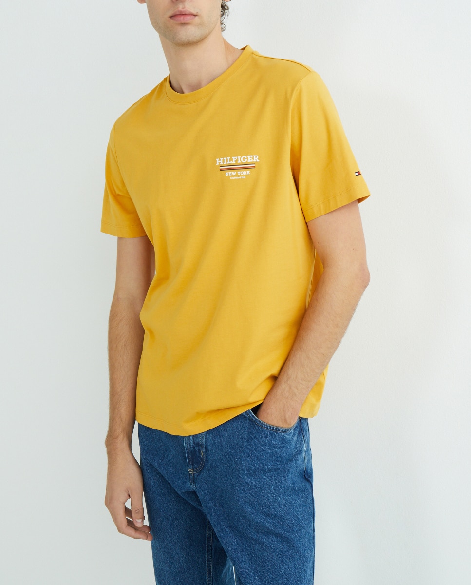 Imagen 0 de Camiseta de hombre regular fit de manga corta