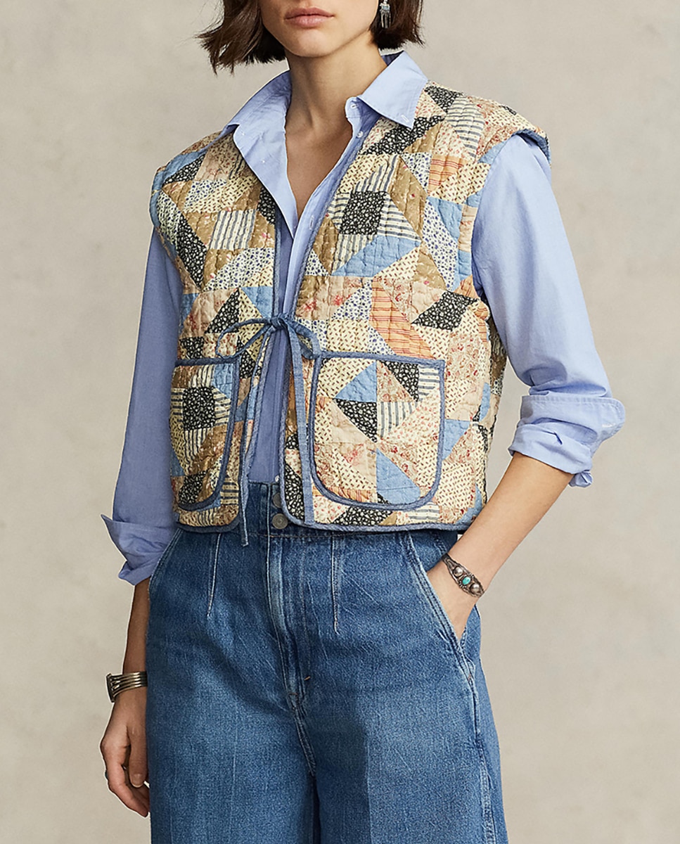 Imagen 0 de Chaleco de mujer con diseño patchwork y bolsillos