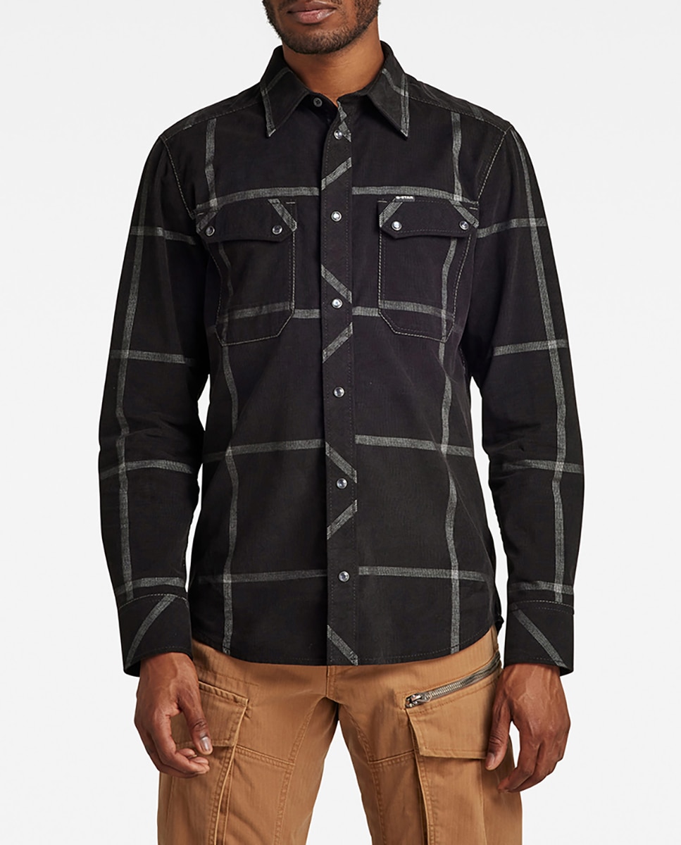 Imagen 0 de Camisa de hombre Worker de corte ajustado y bolsillos en el pecho
