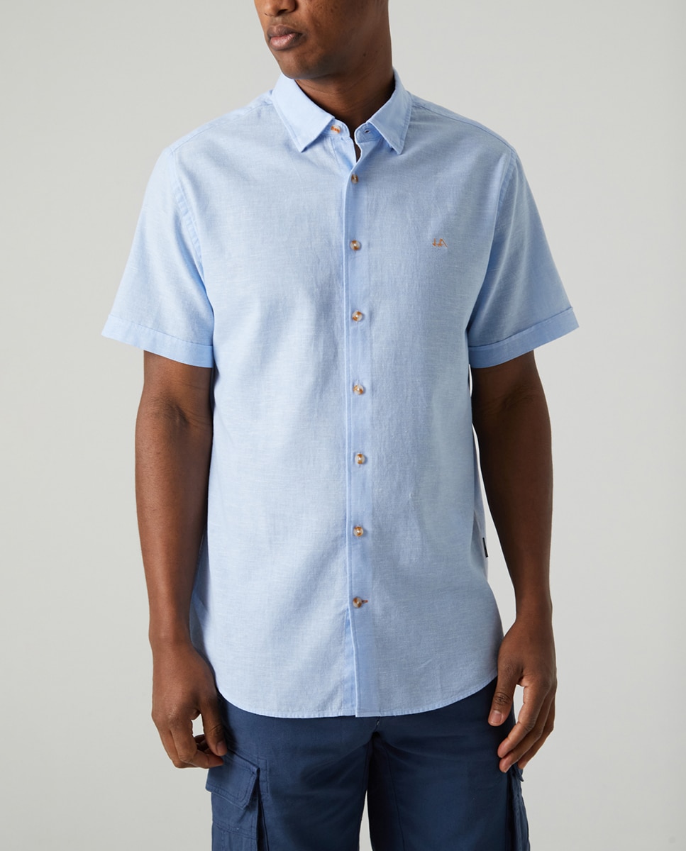 Imagen 0 de Camisa de hombre de lino de manga corta