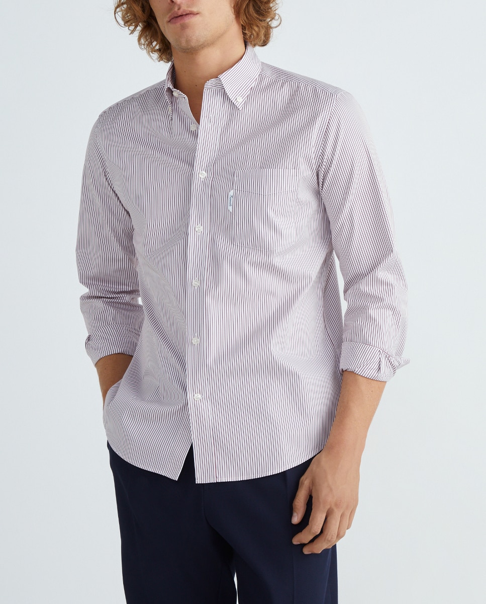 Imagen 0 de Camisa de hombre de rayas finas en popelín classic fit