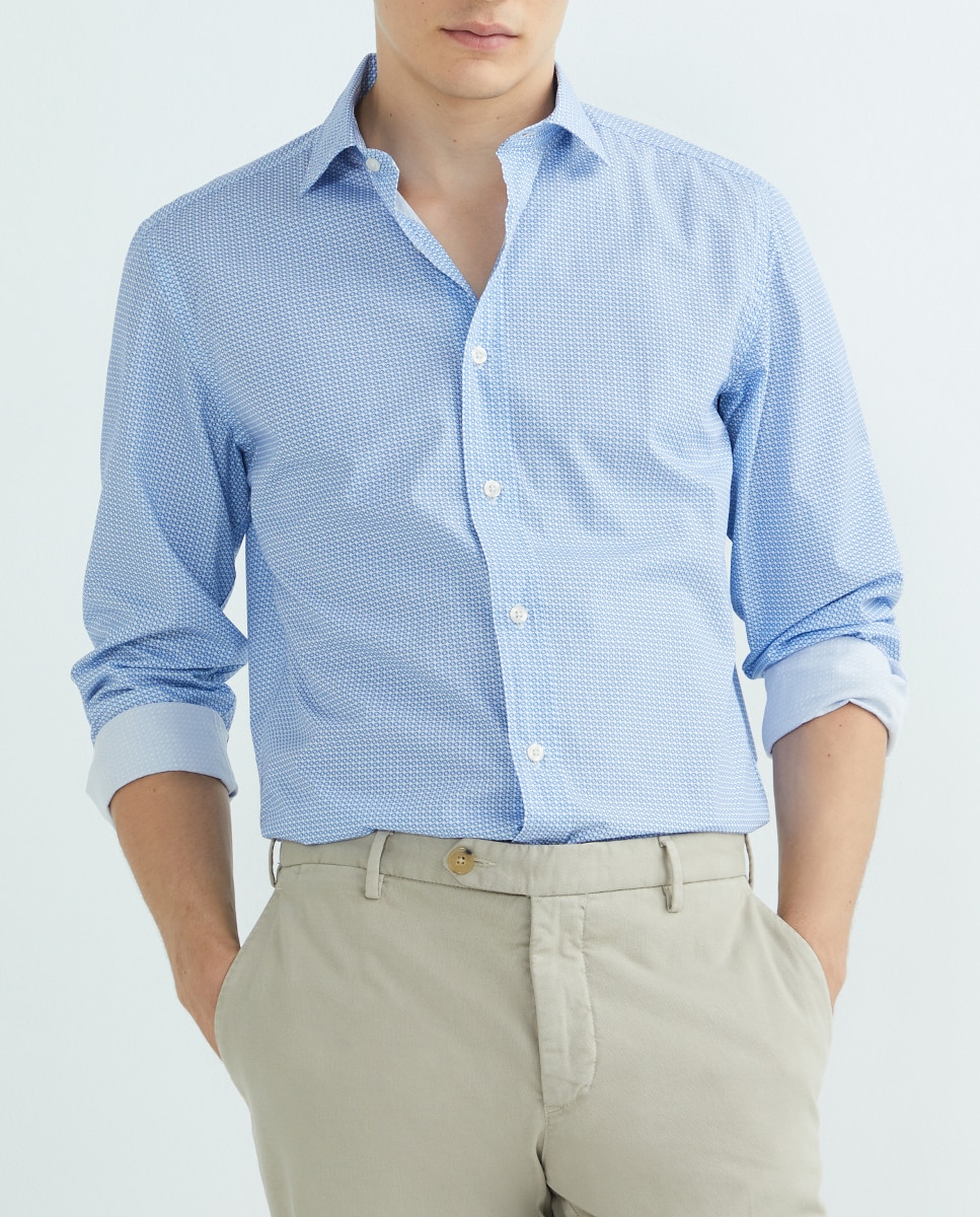 Imagen 0 de Camisa de hombre con motivos geométricos de popelín classic fit