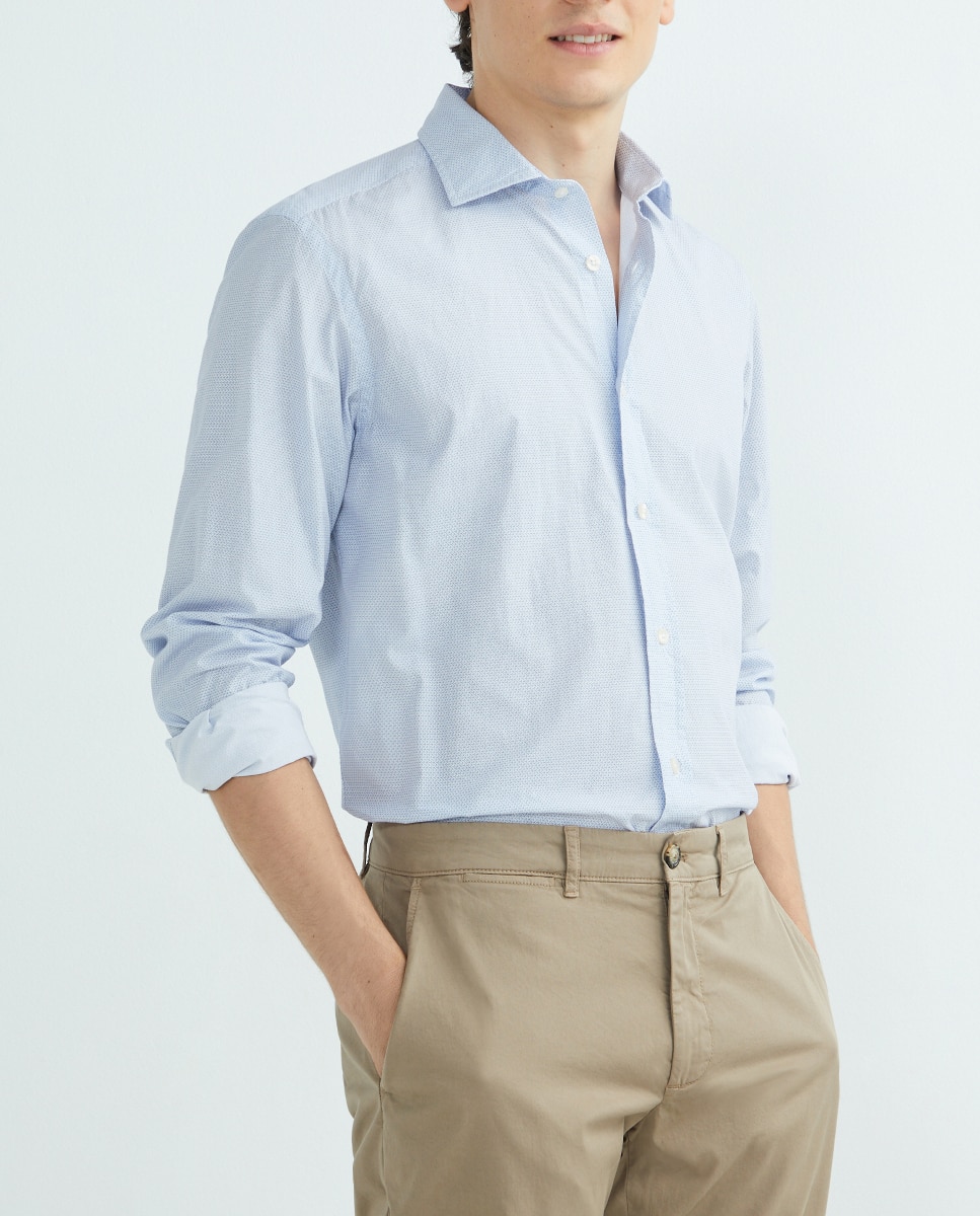 Imagen 0 de Camisa de hombre con motivos micro geométricos de popelín classic fit