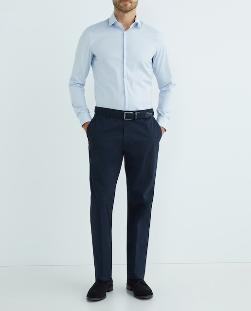 Imagen 0 de Camisa de hombre de vestir slim en color azul geometrico