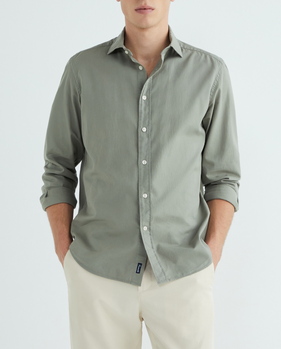 Imagen 0 de Camisa de hombre lisa classic fit