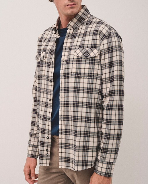 Imagen 0 de Camisa sport de hombre regular fit cuadros bolsillos en pecho