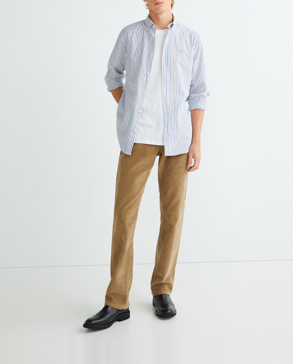 Imagen 0 de Camisa de hombre sin bolsillo y botones cuello