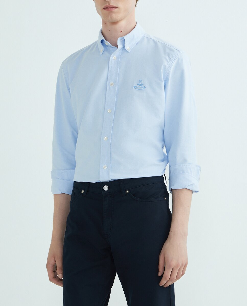 Imagen 0 de Camisa de hombre classic fit lisa oxford básica