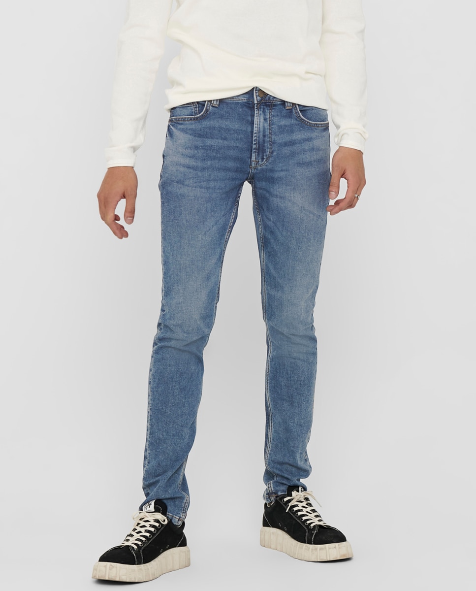 Imagen 0 de Pantalón vaquero de hombre slim fit.