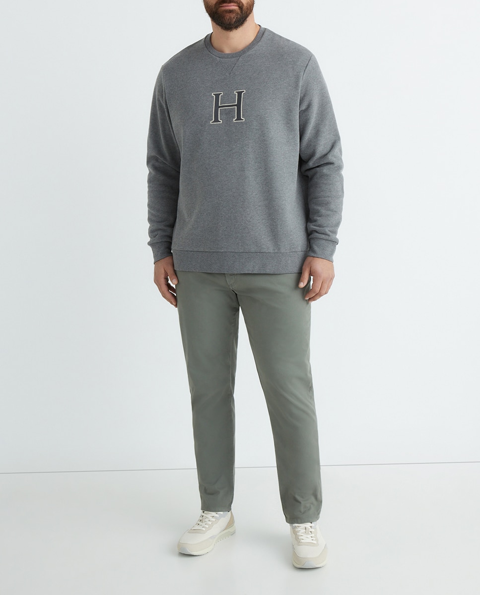 Imagen 0 de Pantalón de hombre 5 bolsillos verde satinado regular fit tallas grandes