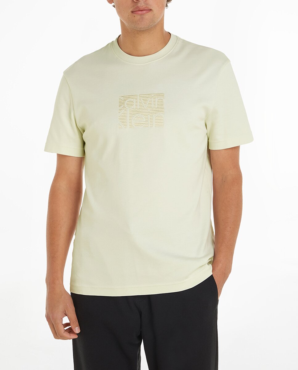 Imagen 0 de Camiseta con logo bordado de hombre