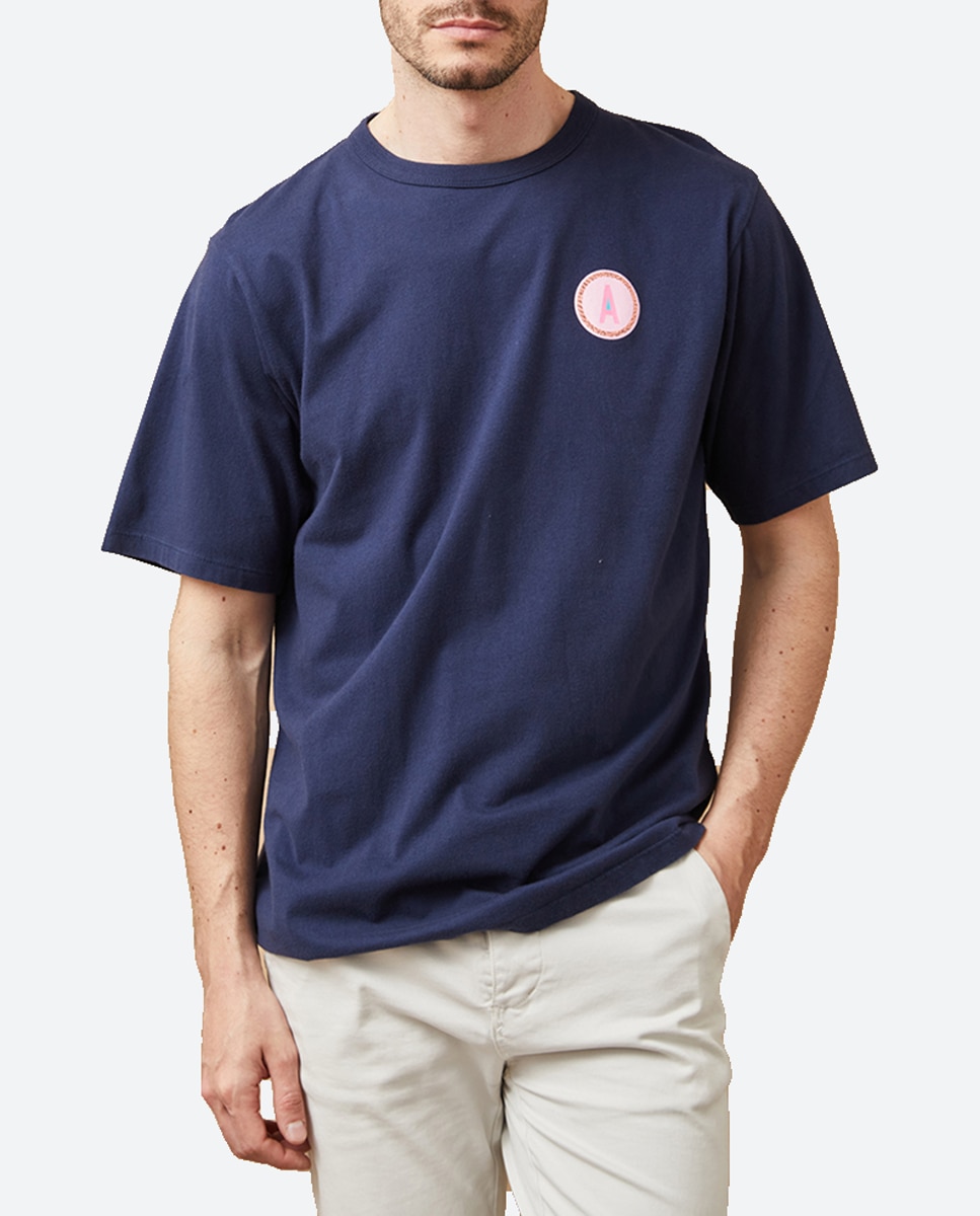 Imagen 0 de Camiseta de hombre, serigrafia de inicial.