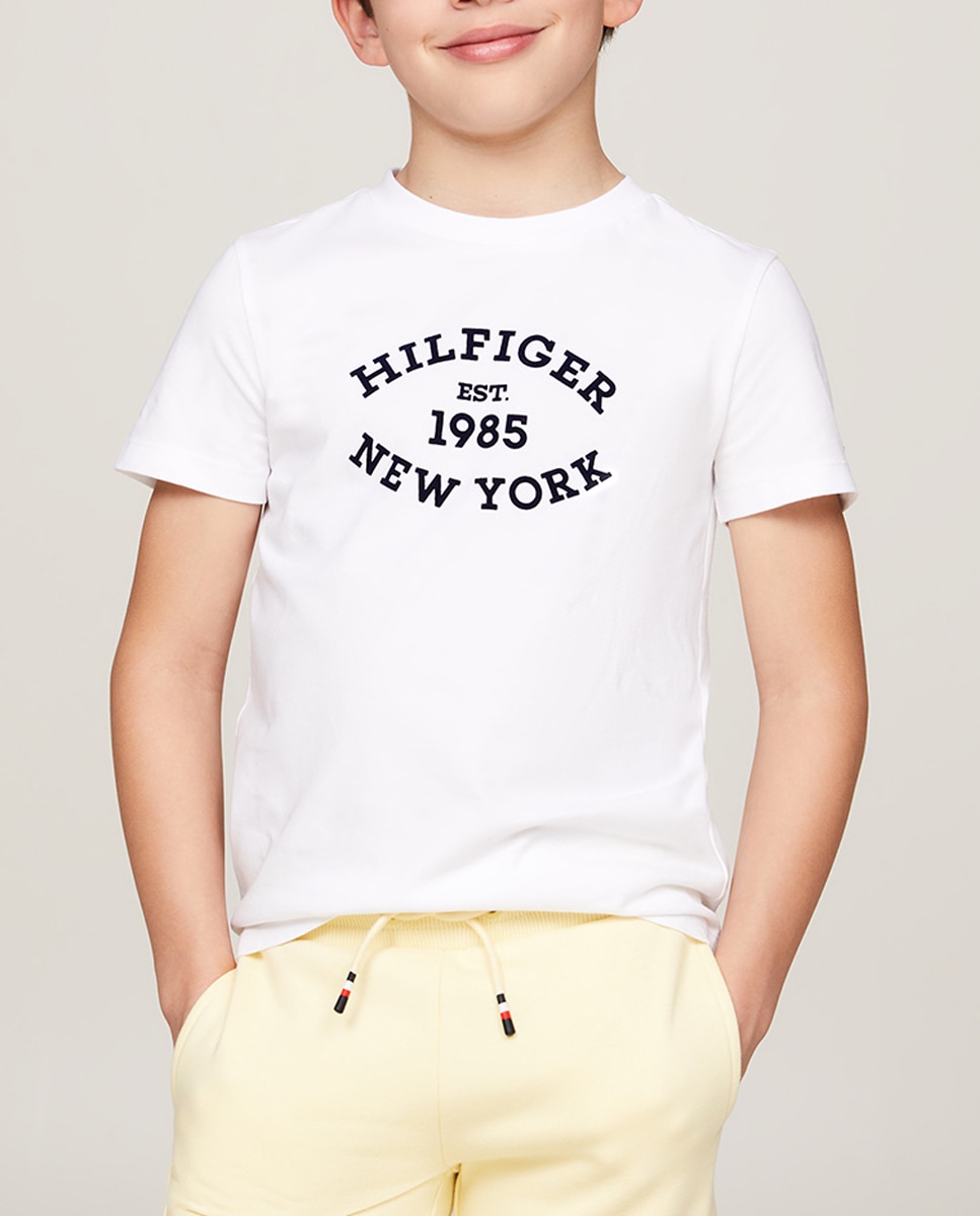 Imagen 0 de Camiseta de niño manga corta y cuello redondo con logo frontal