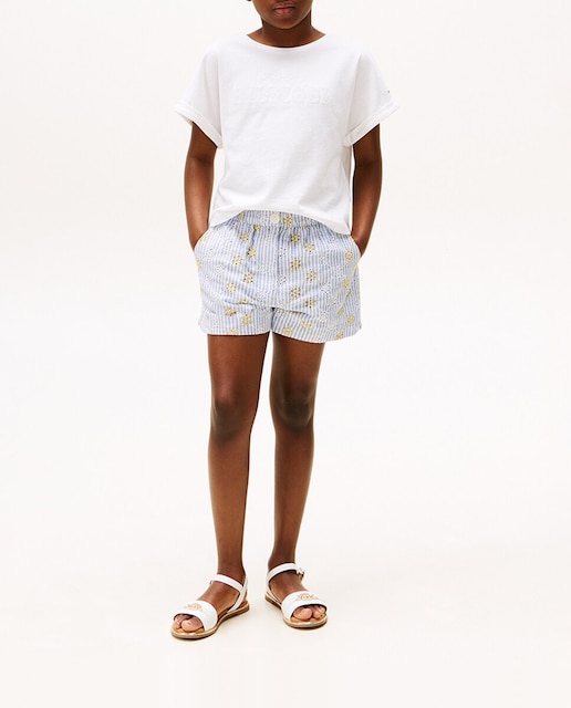 Imagen 0 de Pantalón corto de niña con bordado floral