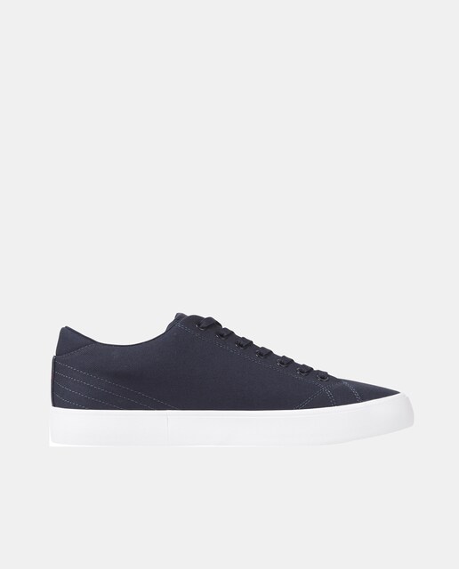 Imagen 0 de Zapatillas de hombre tipo casco bajas en lona con logotipo