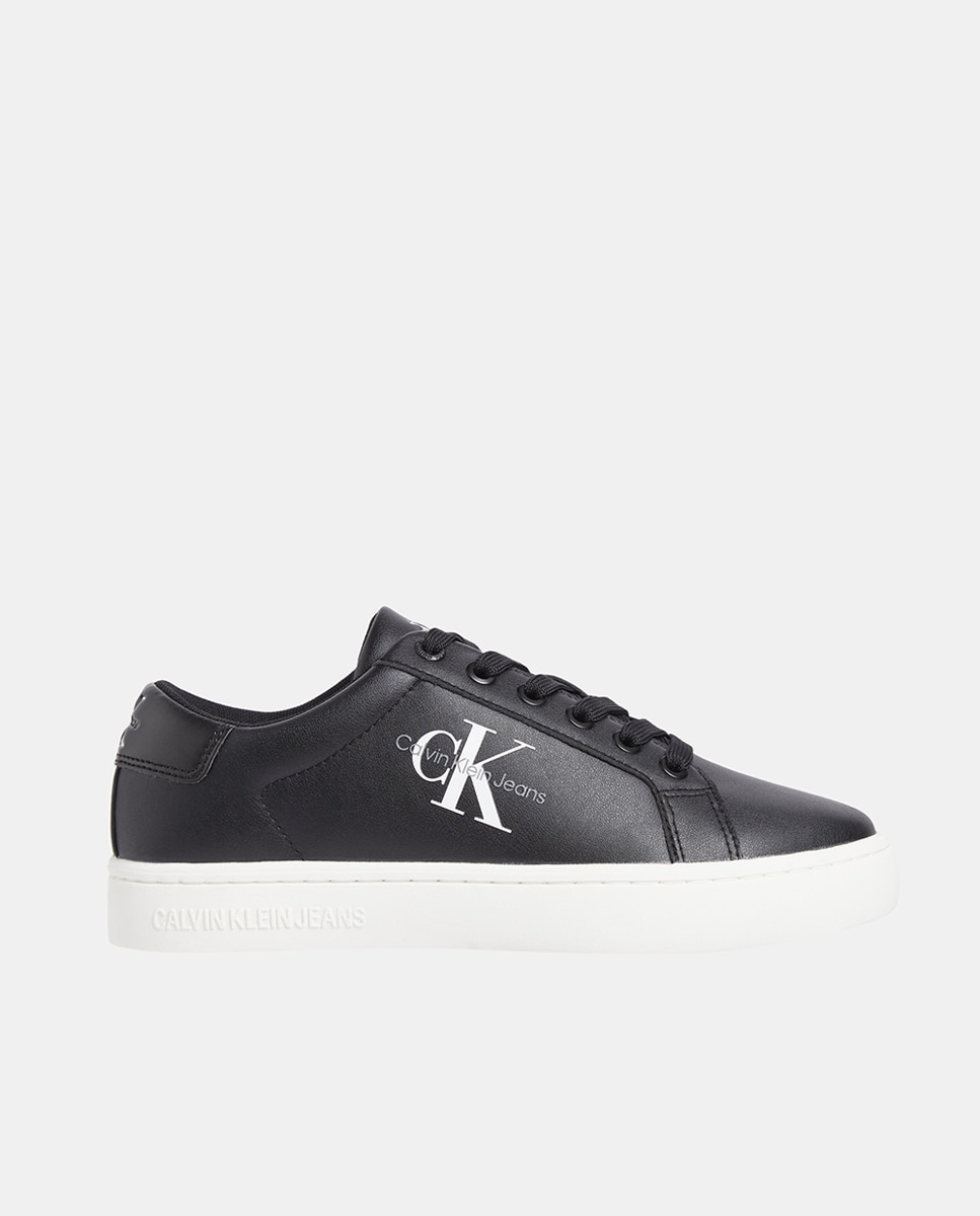 Imagen 0 de Zapatillas de mujer tipo casco con monograma
