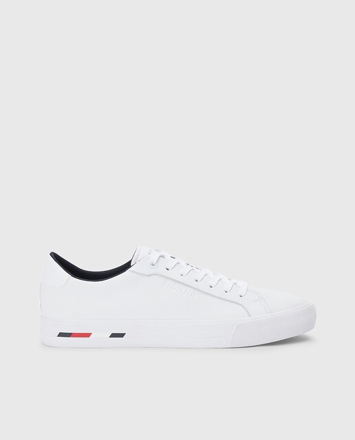 Imagen 0 de Zapatillas de hombre blancas