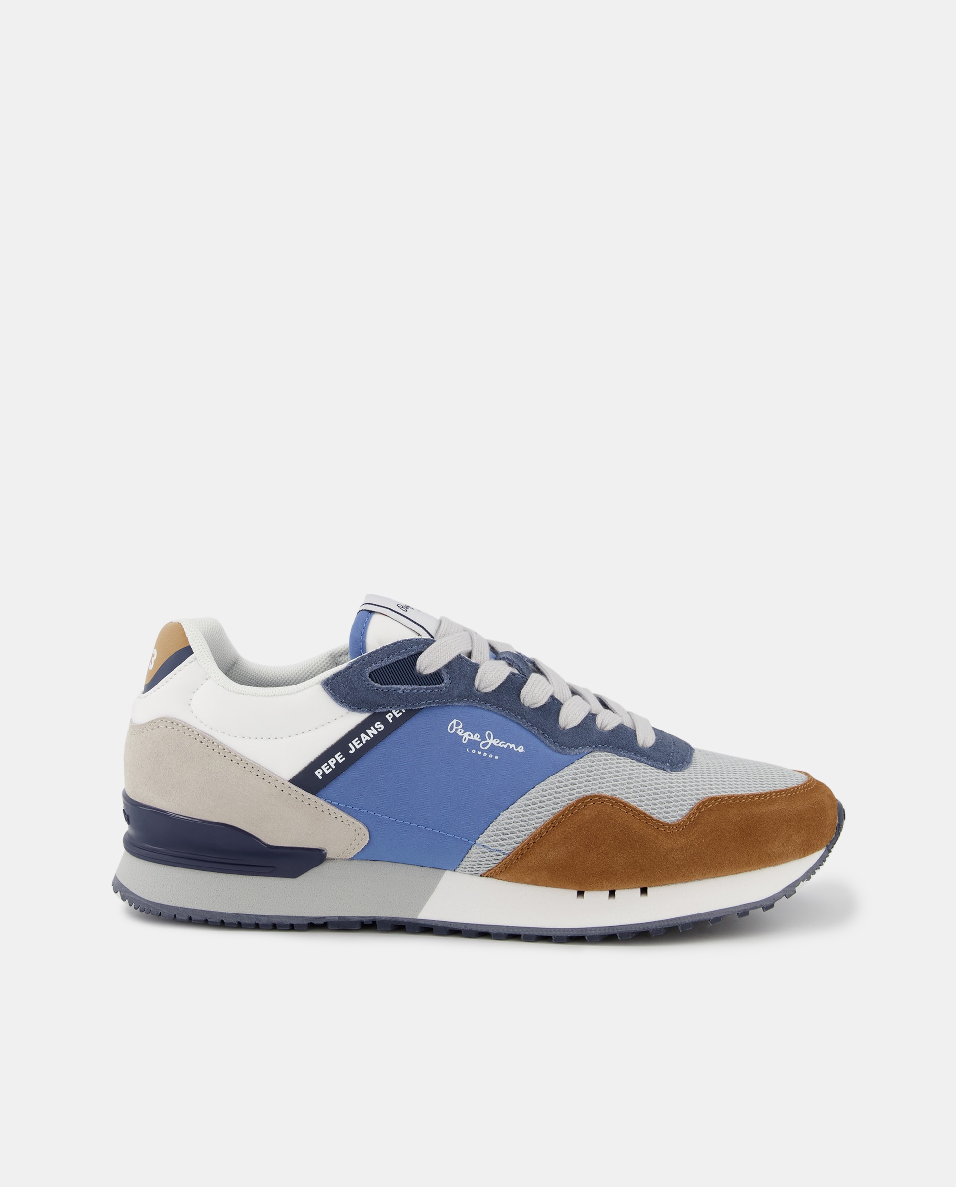 Imagen 0 de Zapatillas de hombre en azul bajas tipo running con logotipo lateral y detalles multicolor