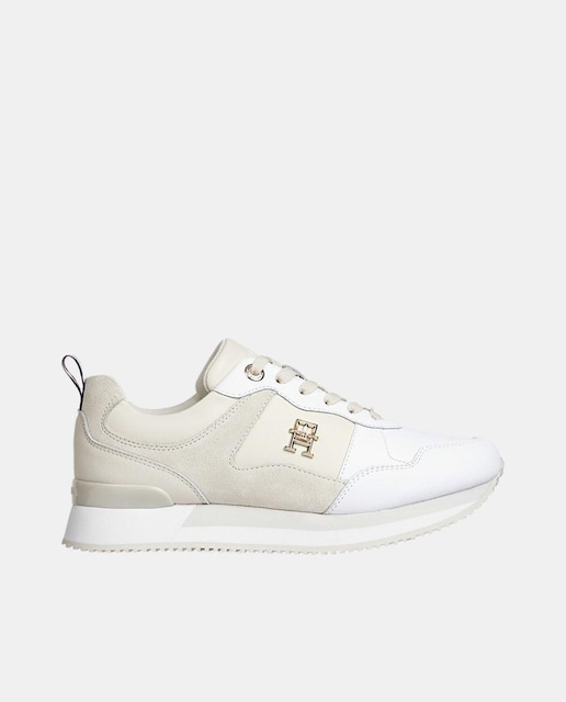 Imagen 0 de Zapatillas de mujer tipo running bajas con logotipo metalizado y suela dentada