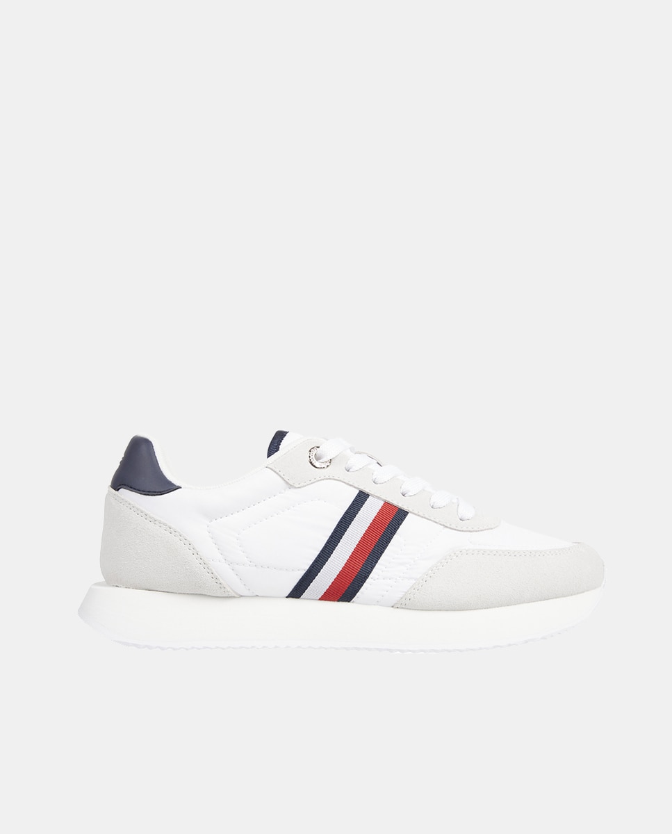 Imagen 0 de Zapatillas de mujer tipo running bajas en piel con branding