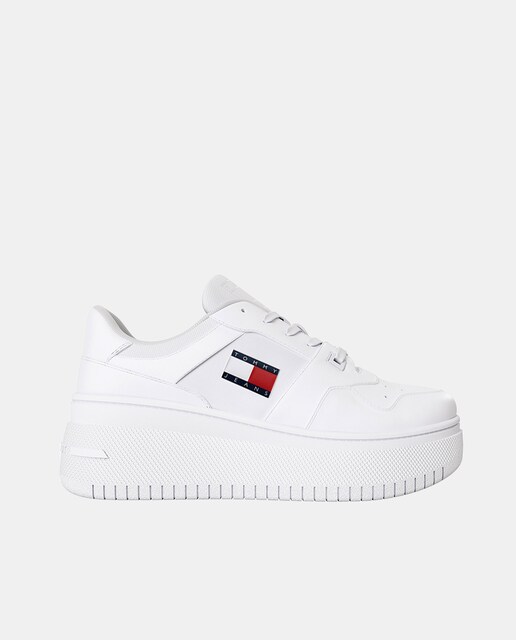 Imagen 0 de Zapatillas de mujer tipo basket bajas en piel con plataforma