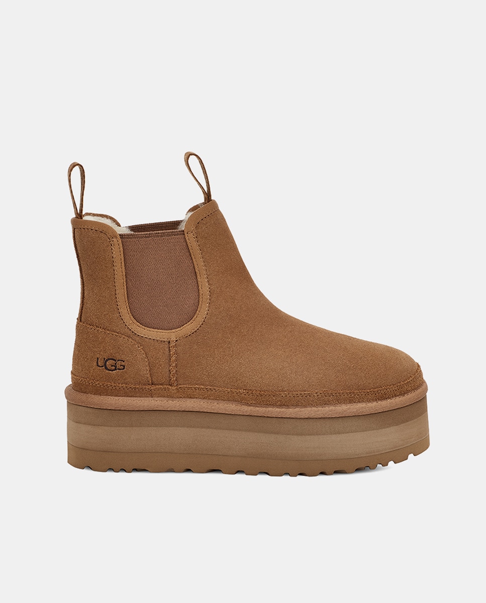 Imagen 0 de Botas de mujer en camel planos tipo chelsea de ante con plataforma