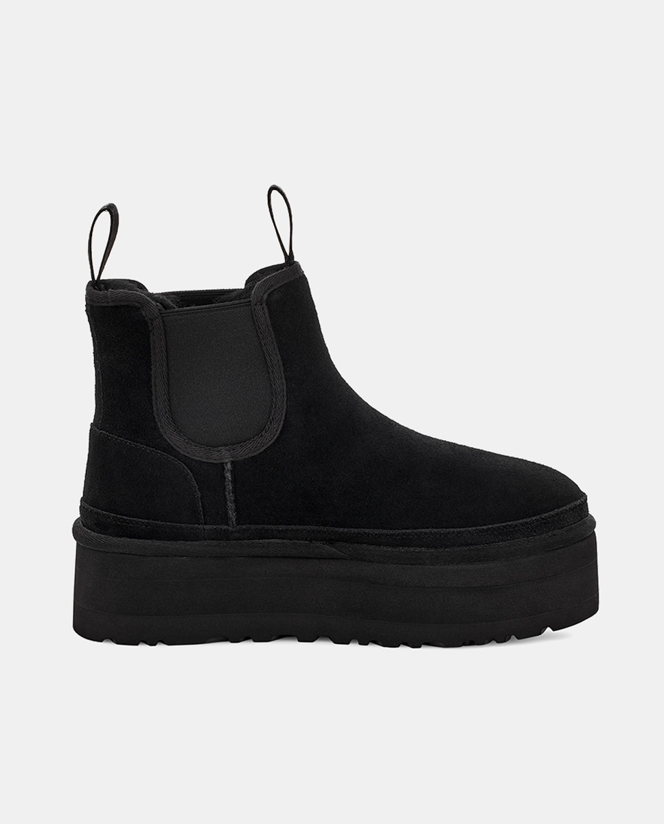 Imagen 0 de Botas de mujer en negro planos tipo chelsea de ante con plataforma