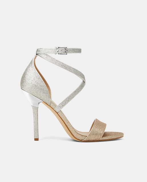 Imagen 0 de Sandalias de mujer multicolor glitter oro-plata de tiras finas cruzadas con tacón de aguja