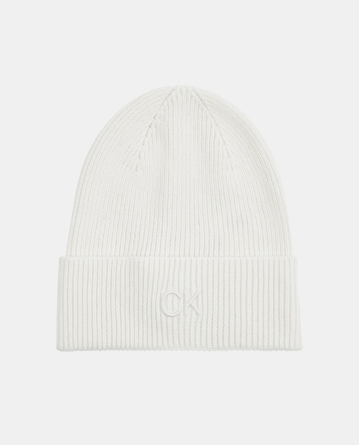 Imagen 0 de Gorro en canalé con logo CK en la parte delantera
