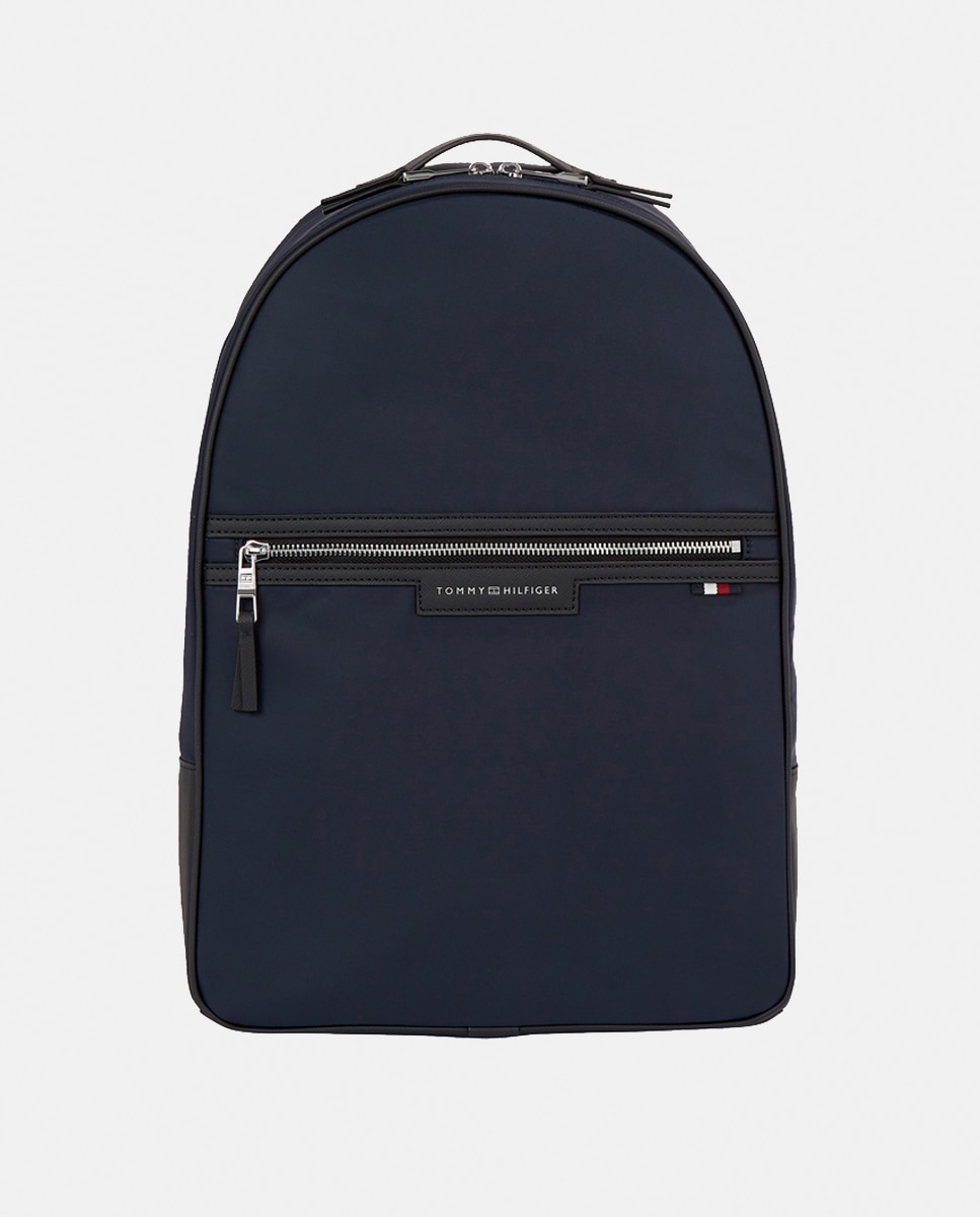 Imagen 0 de Mochila azul marino con bolsillo exterior