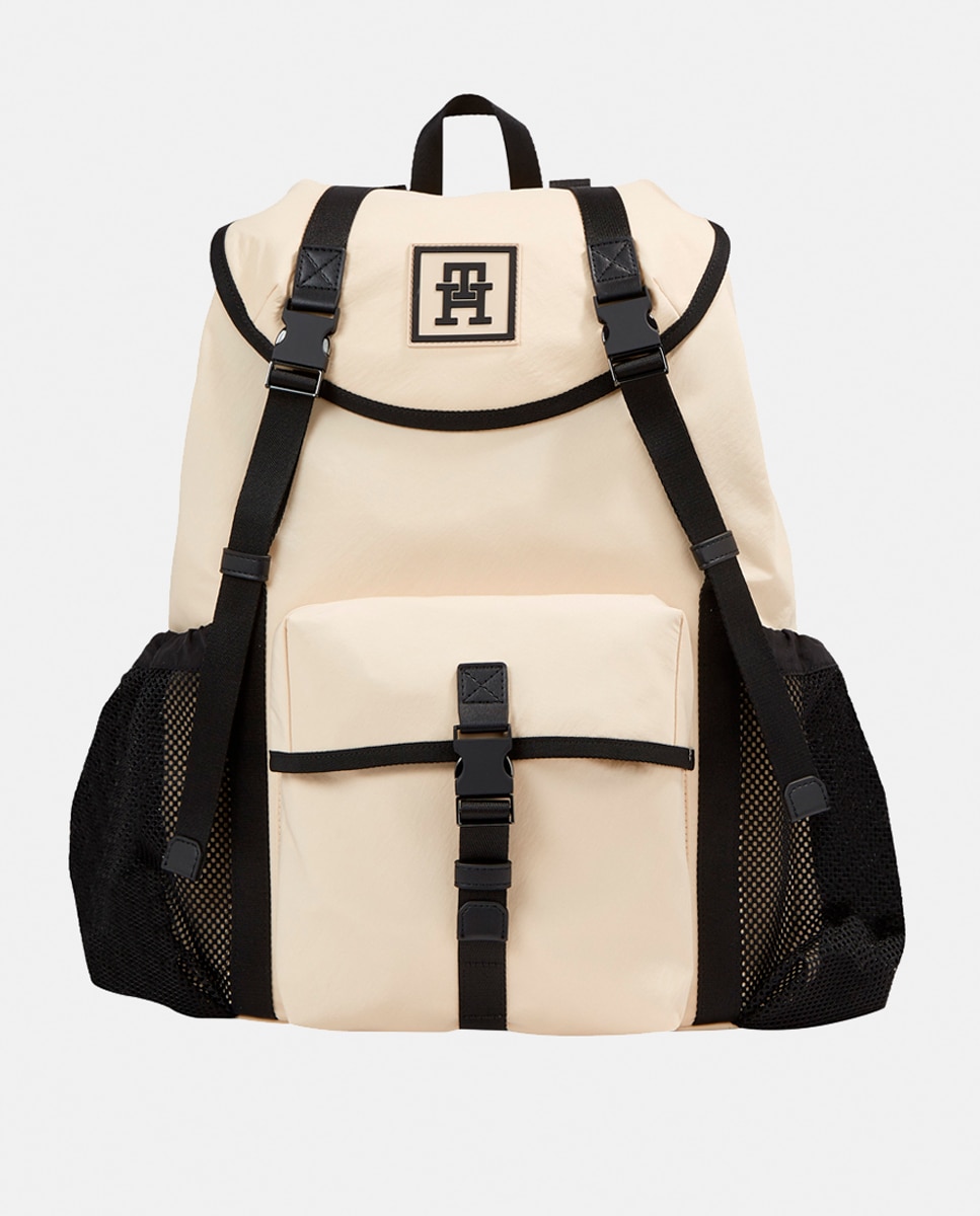 Imagen 0 de Mochila beige con bolsillos exteriores y solapa