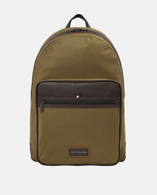 Imagen 0 de Mochila de hombre en color verde militar de Tommy Hilfiger.