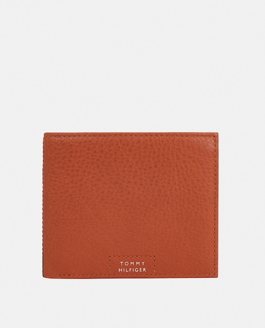 Imagen 0 de Cartera de hombre de piel en color cognac con logo Tommy Hilfiger