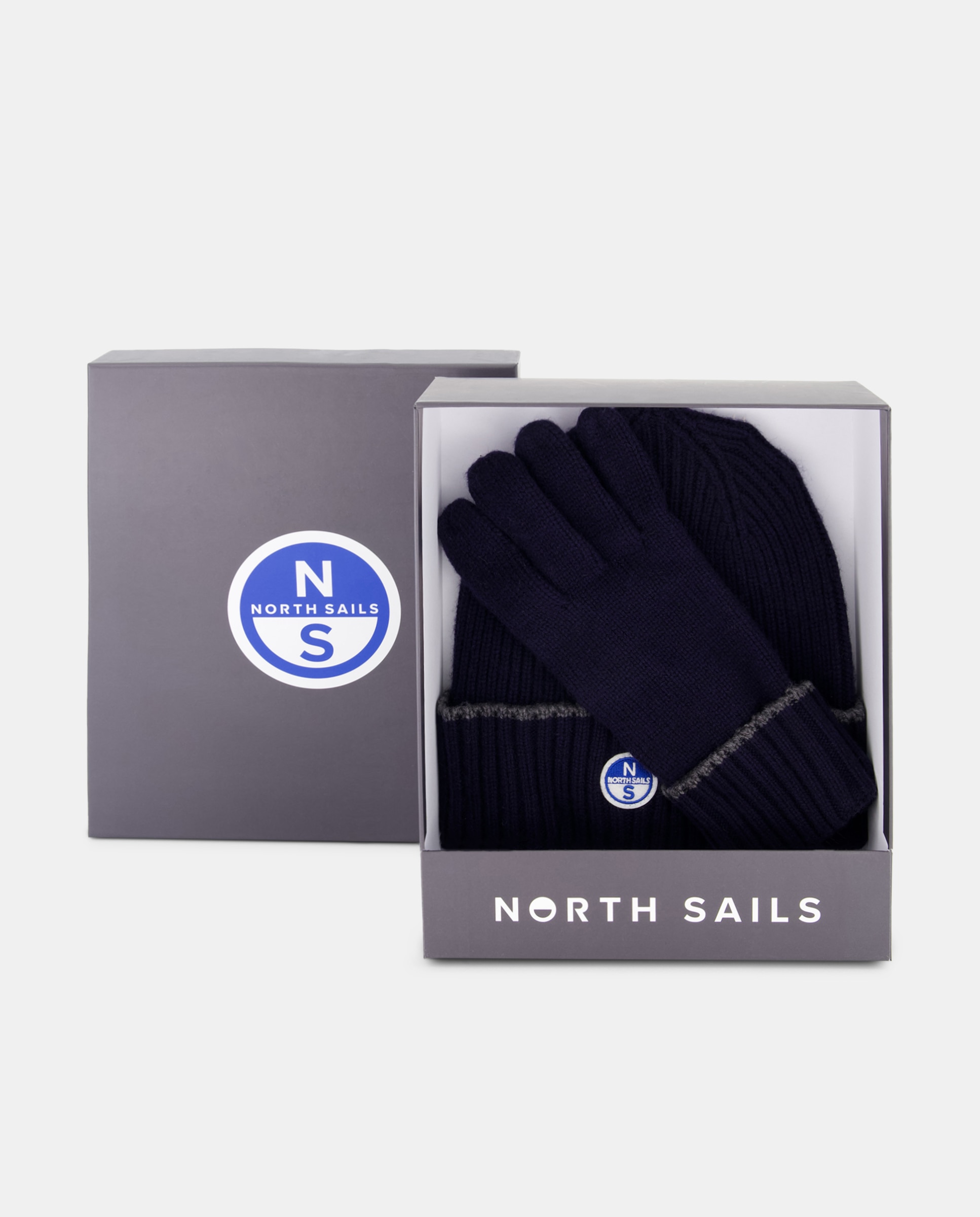 Imagen 0 de Set de hombre de gorro y guantes