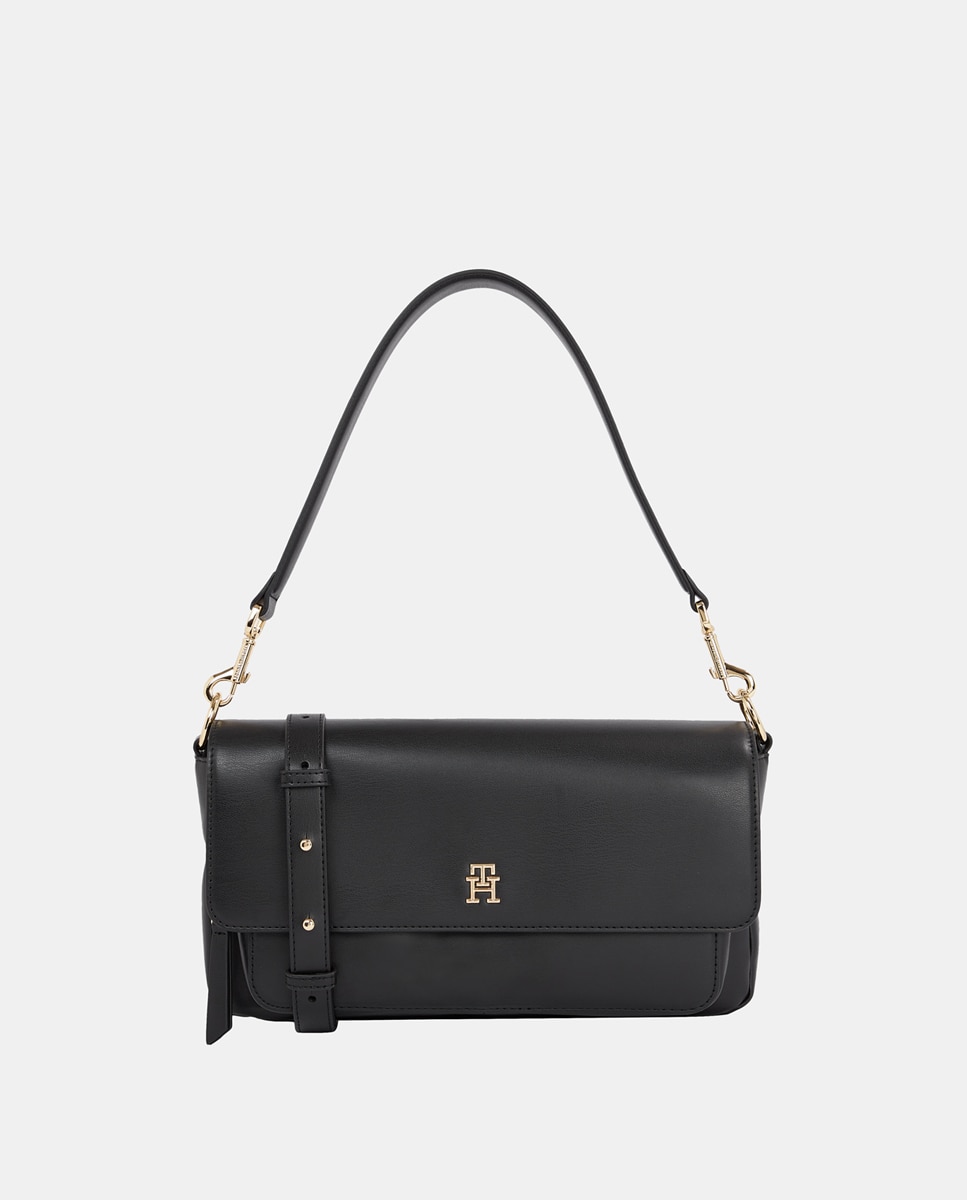 Imagen 0 de Bolso de hombro de mujer en color negro con asa ajustable y logotipo metálico de Tommy Hilfiger.